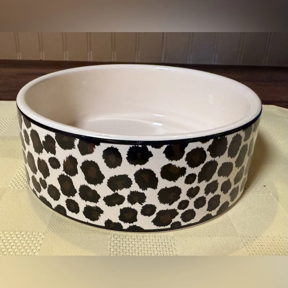 Porcelain Harry Barker Leopard Print Food Pet Bowl 7” Across